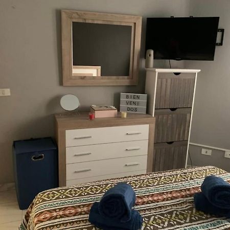 Апартаменты Apartamento Brisas Del Medano Экстерьер фото