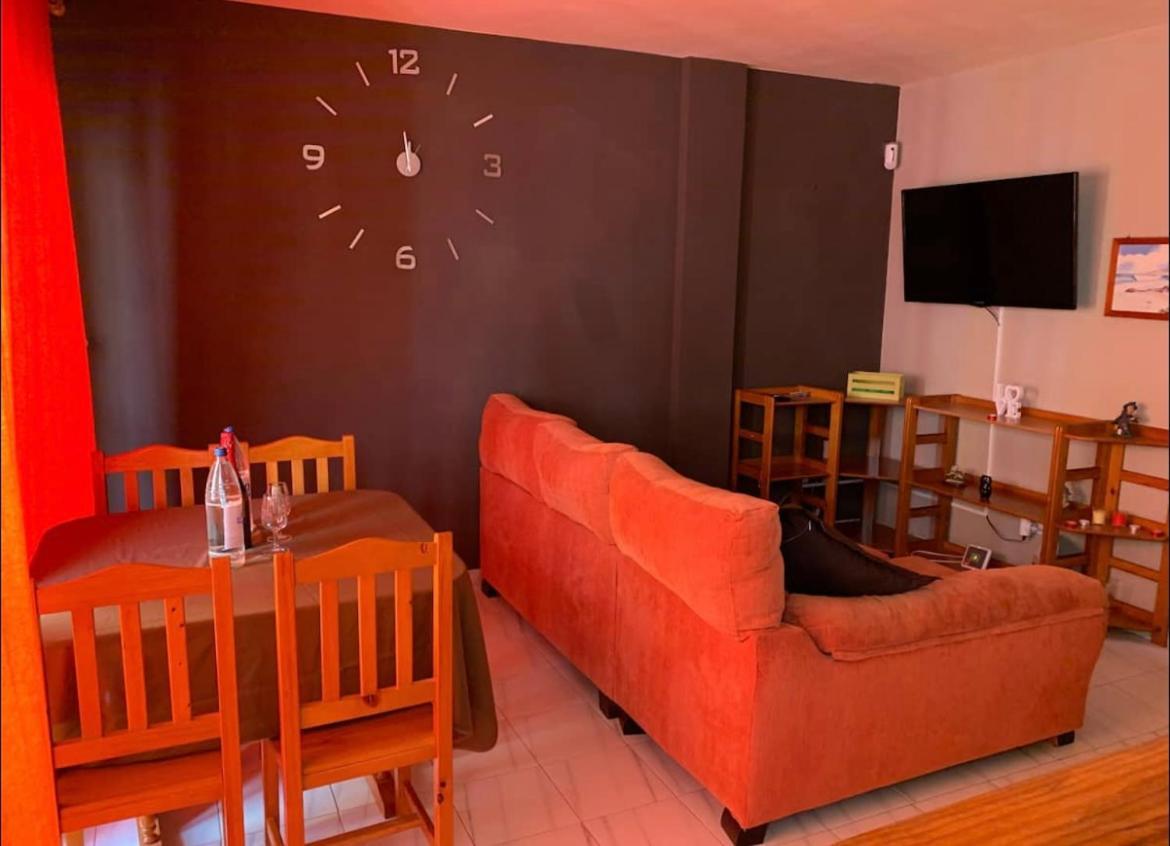 Апартаменты Apartamento Brisas Del Medano Экстерьер фото